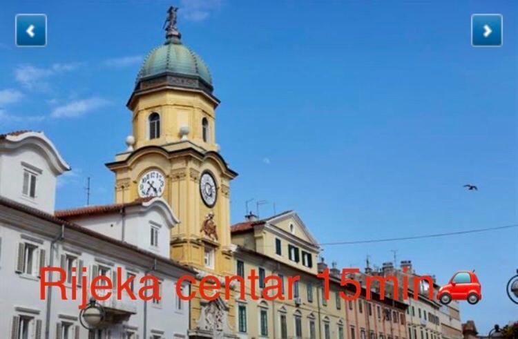 Placa Krizisce 外观 照片